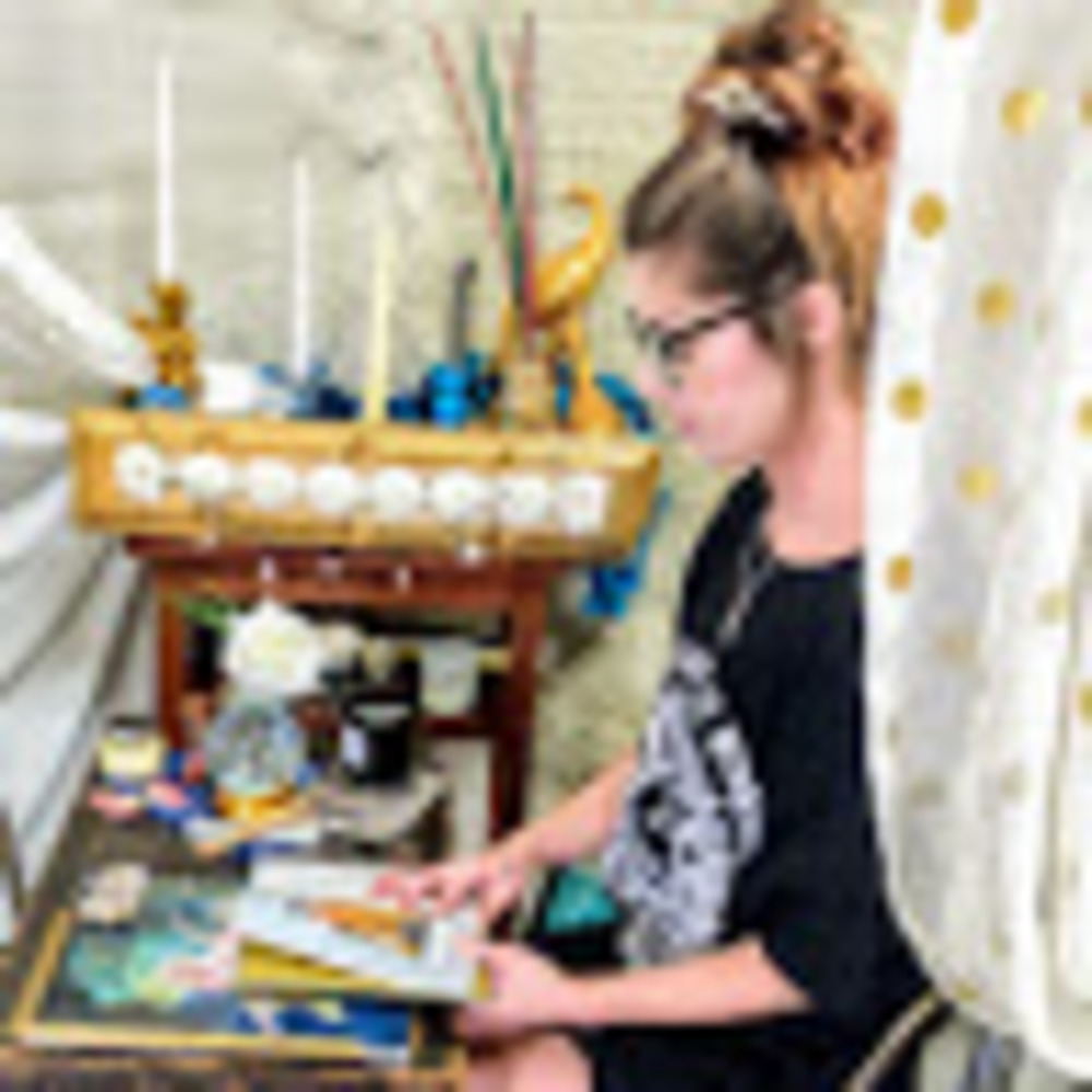 Meet your Posher, Megan